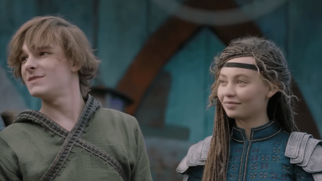 Nico Paker e Mason Thames in una scena di Dragon Trainer