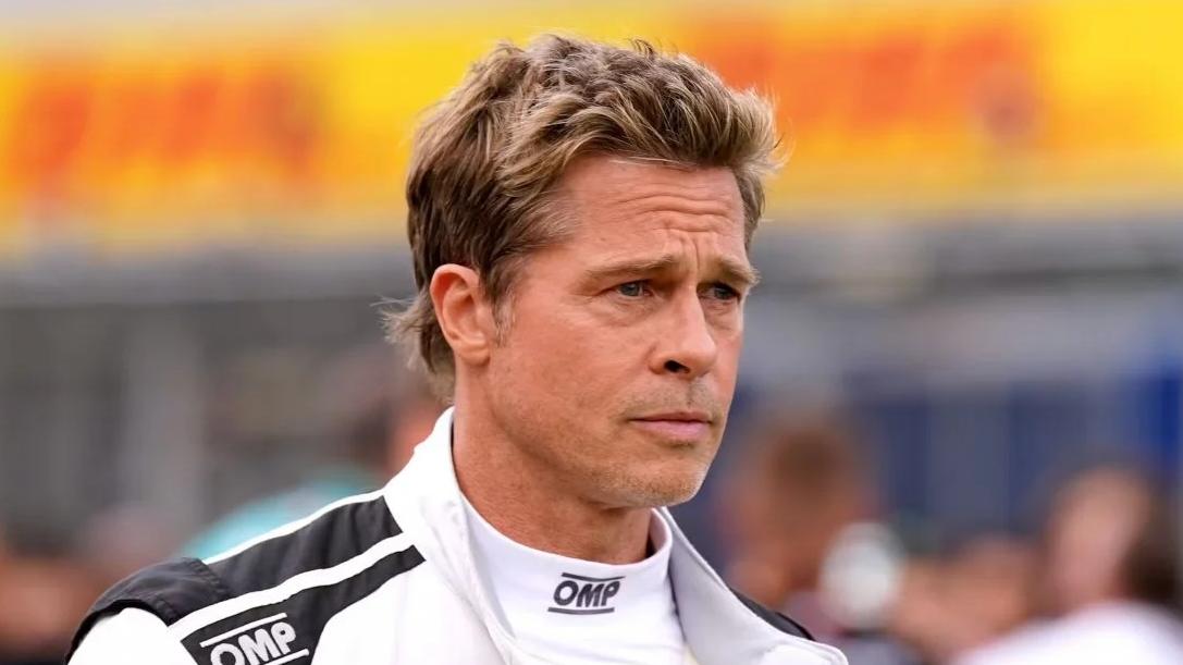 Brad Pitt in una scena di F1