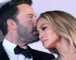 Jennifer Lopez e Ben Affleck ritirano dal mercato la villa di Beverly Hills