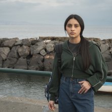 Mina Settembre. Ludovica Nasti in una scena della terza stagione.