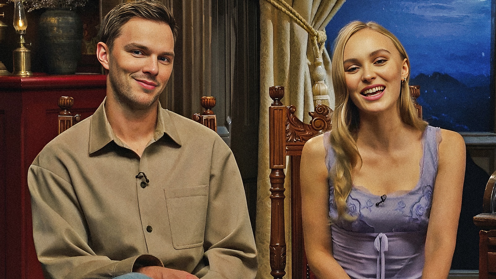 Lily-Rose Depp e Nicholas Hoult sono i protagonisti di Nosferatu