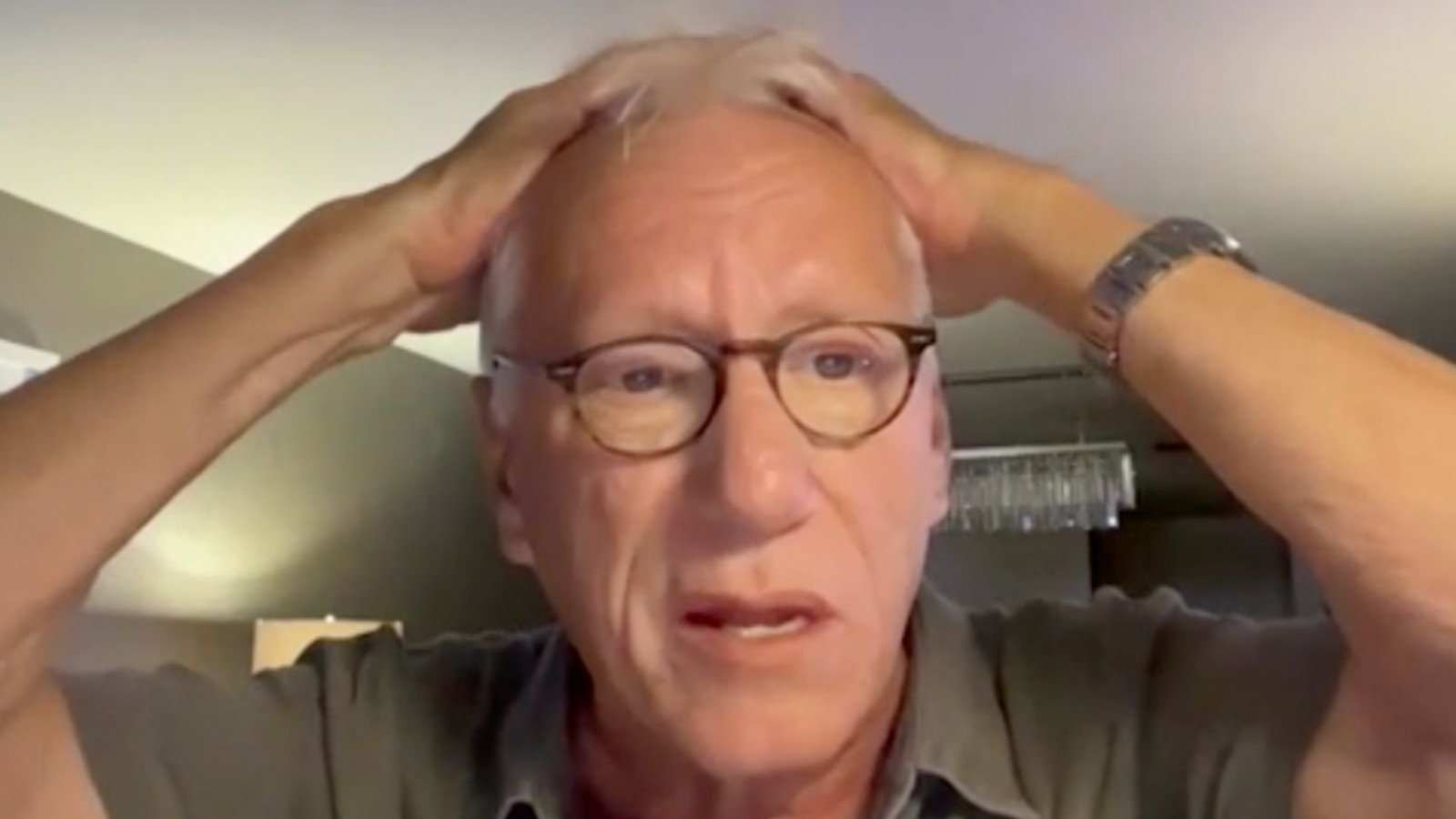 James Woods piange