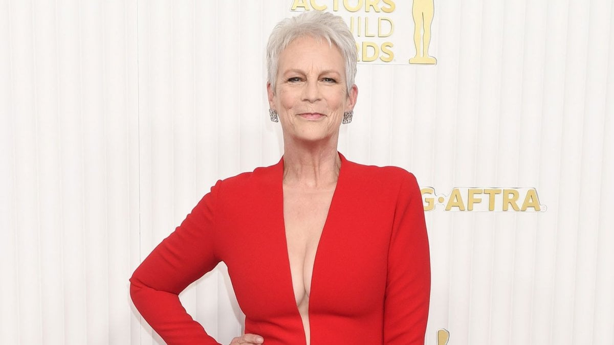 Jamie Lee Curtis dona 1 milione di dollari per aiutare chi è in difficoltà a causa degli incendi di LA