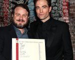 Robert Pattinson celebra The Brutalist di Brady Corbet: 'Un'impresa tecnica sbalorditiva'