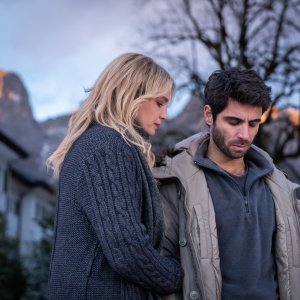 Black Out. Marco Rossetti e Rike Schmid in una scena della seconda stagione.