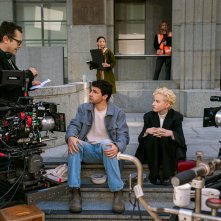 Wolf Man: Christopher Abbott e Julia Garner sul set