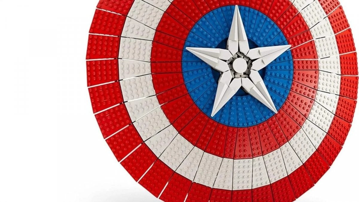 Marvel: il set LEGO dello scudo di Captain America è in sconto su Amazon