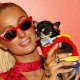 Paris Hilton volontaria al rifugio per animali durante gli incendi a Los Angeles