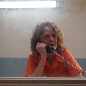 Ida Red: Melussa Leo in una scena del film