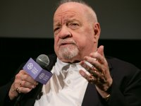Paul Schrader pensa che l'AI possa imitare i grandi narratori: 'Ogni idea di ChatGPT era buona'