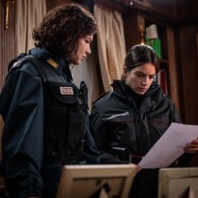 Black Out. Aurora Ruffino e Adele Dezi in una scena della seconda stagione.