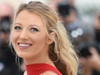 Blake Lively e lo strano messaggio che allude a Taylor Swift: 'Sono Khaleesi e come lei ho dei draghi'