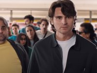 Io sono la fine del mondo: Angelo Duro protagonista di un evento live streaming dopo il successo del film