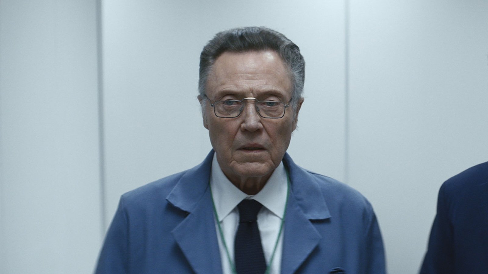 Christopher Walken in una scena di Scissione