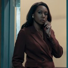 The Night Agent. Amanda Warren in una scena della seconda stagione.