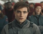 Robert Pattinson muore un'infinità di volte nel trailer di Mickey 17