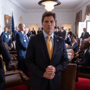 Paradise. James Marsden in un'immagine della serie.