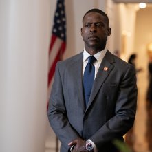 Paradise. Sterling K. Brown in una scena della serie.