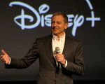 Bob Iger, CEO di Disney, ha ottenuto un aumento di stipendio nel 2024 superando quota 40 milioni di dollari