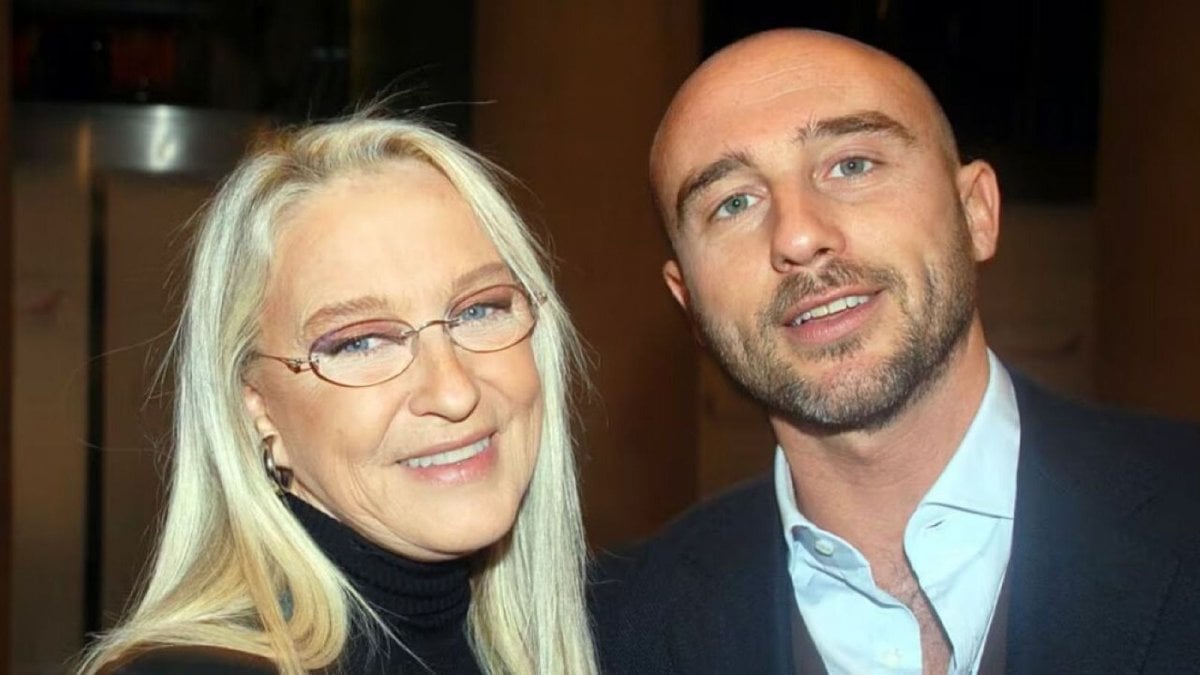 Il figlio di Eleonora Giorgi, Andrea Rizzoli: "faremo il possibile per goderci il tempo che le resta"