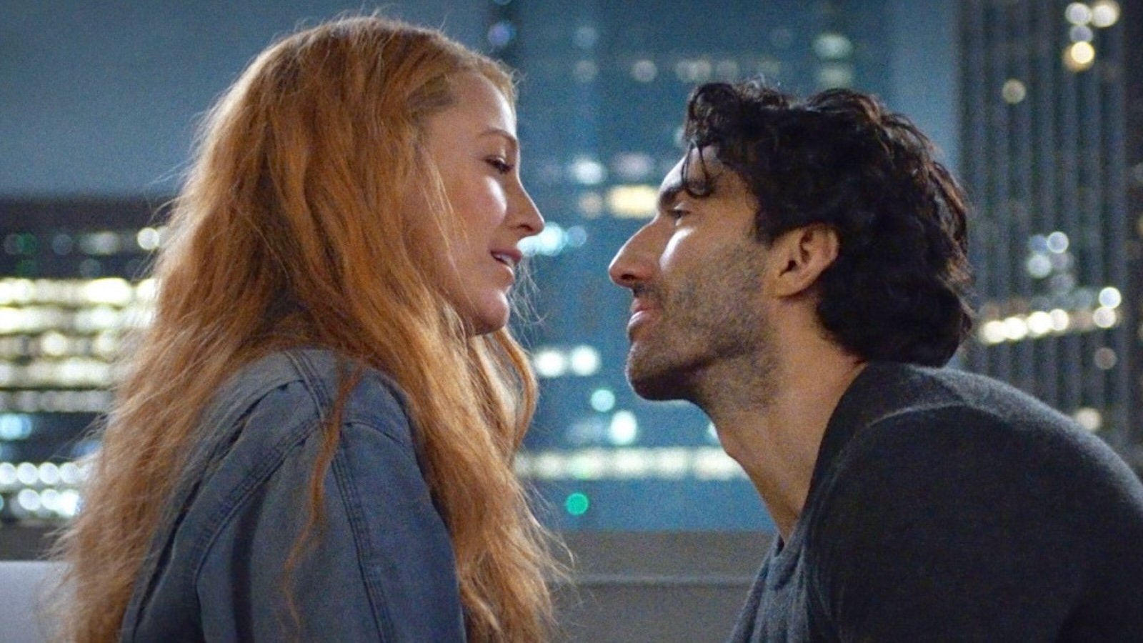 Blake Lively e Justin Baldoni in una scena di It Ends with Us