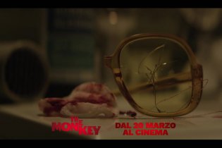 The Monkey - Trailer italiano dell'horror tratto da Stephen King con Theo James