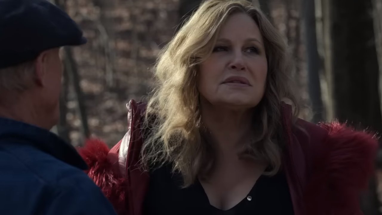 Jennifer Coolidge nel trailer di Riff Raff