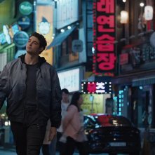 The Recruit. Noah Centineo in un'immagine della seconda stagione.