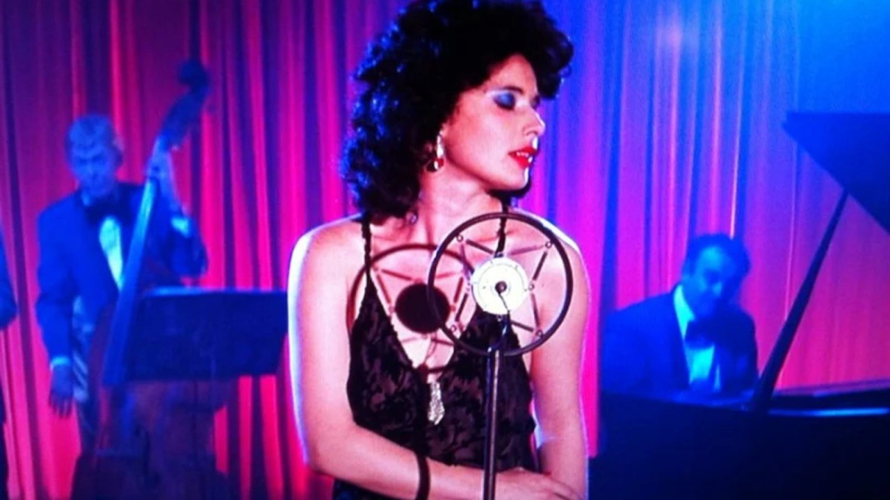 Immagine da una scena di Velluto Blu.