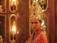 Dalla sala a Netflix: dopo Parthenope di Paolo Sorrentino, altri film italiani sbarcano sulla piattaforma