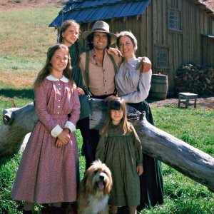 La casa nella prateria: il cast al completo