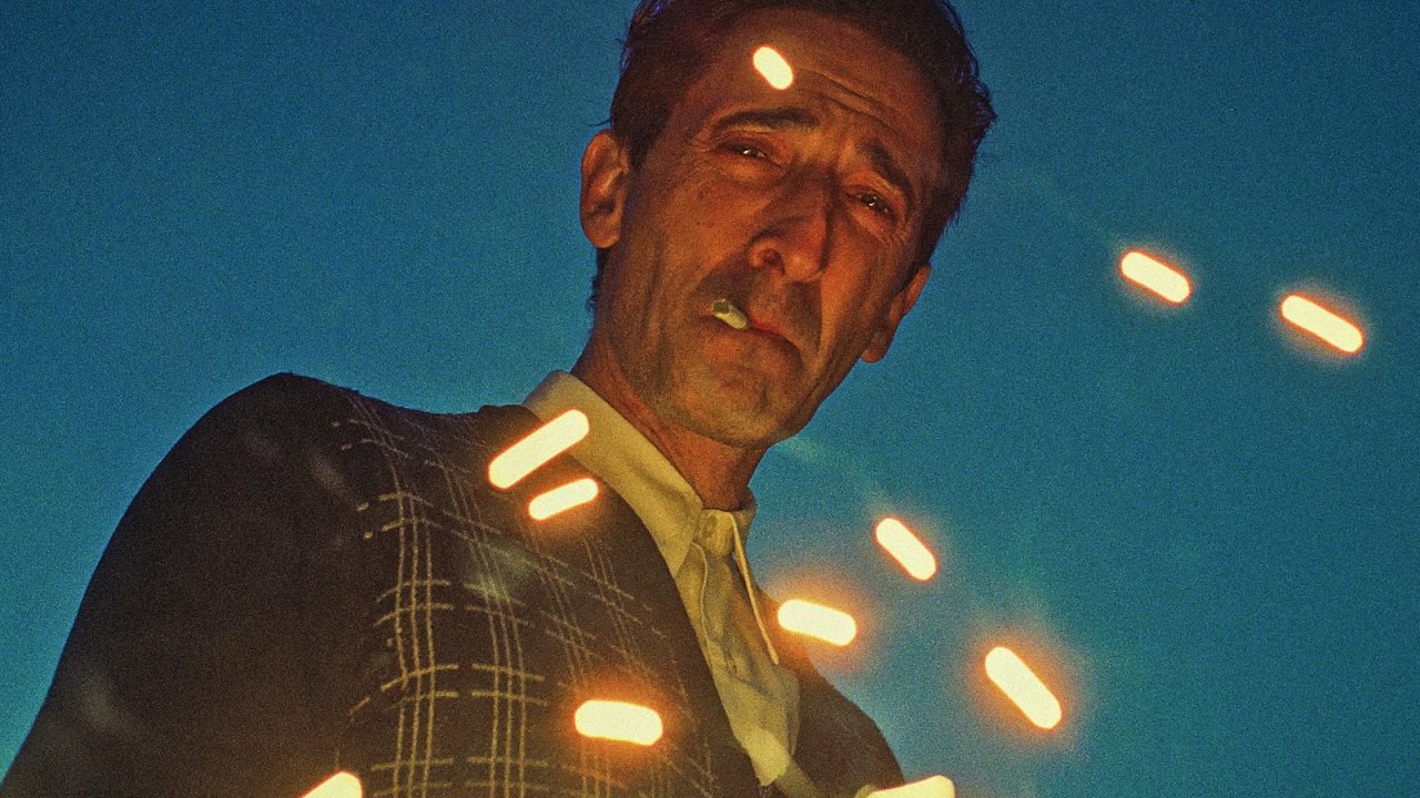 Adrien Brody in una scena di The Brutalist di Brady Corbet