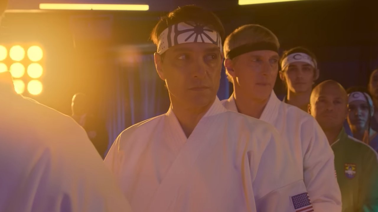 Un'immagine del trailer finale di Cobra Kai