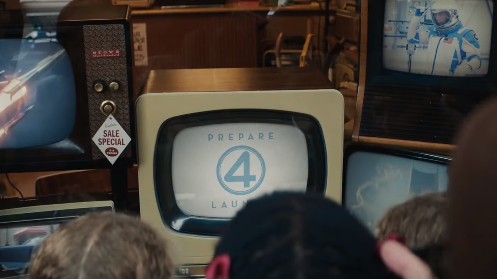 Un'immagine del teaser di The Fantastic Four: First Steps