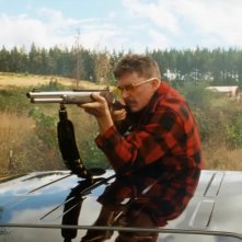 Strange Darling: Kyle Gallner in una sequenza