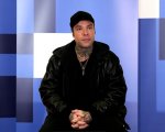 Fedez verso il ritiro da Sanremo 2025? Le voci si moltiplicano