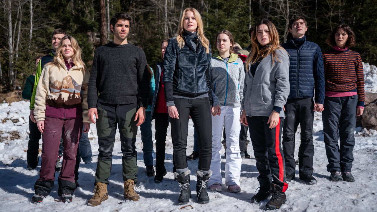 Il cast di Black Out 2.