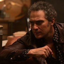 FolleMente: Claudio Santamaria in una sequenza