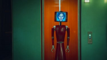 Cassandra Lavinia Wilson Robot Scena Serie Tv Netflix