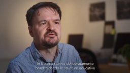 War On Education - Trailer del documentario di Stefano Di Pietro