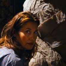L'uomo di argilla: Emmanuelle Devos in una scena del film