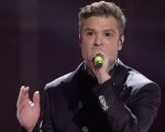Sanremo 2025, mea culpa di Fedez: 'Errore gravissimo, spero di reggere', ma il suo brano conquista il web