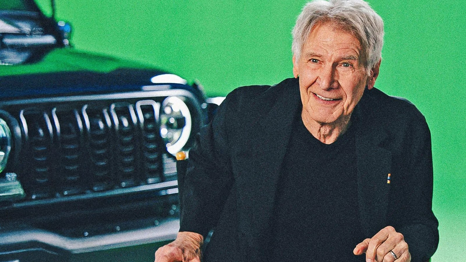 Un frame dallo spot di Jeep con Harrison Ford che Stellantis ha realizzato per il Super Bowl di quest'anno