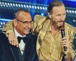 Sanremo 2025, top e flop della prima serata: Carlo Conti come i treni in Giappone, l'emozione di Jovanotti