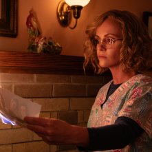 Yellowjackets. Christina Ricci in una scena della terza stagione.