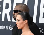 Kanye West e Bianca Censori: dopo lo scandalo ai Grammy la coppia vicina al divorzio? C'è già la smentita