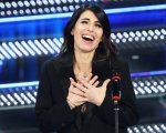 Sanremo 2025: Emanuel Lo fa una sorpresa dolcissima a Giorgia prima della finale
