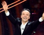 Roberto Benigni ospite a Sanremo 2025: aprirà la quarta serata del Festival insieme a Carlo Conti
