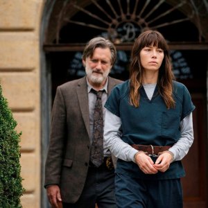 The Sinner. Bill Pullman e Jessica Biel in una scena della prima stagione.