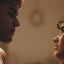 É colpa mia: Londra, i protagonisti del film in una scena